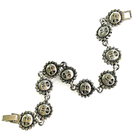 VINTAGE Happy Sun Face Silver Tone Bracelet - Picture 4 of 12